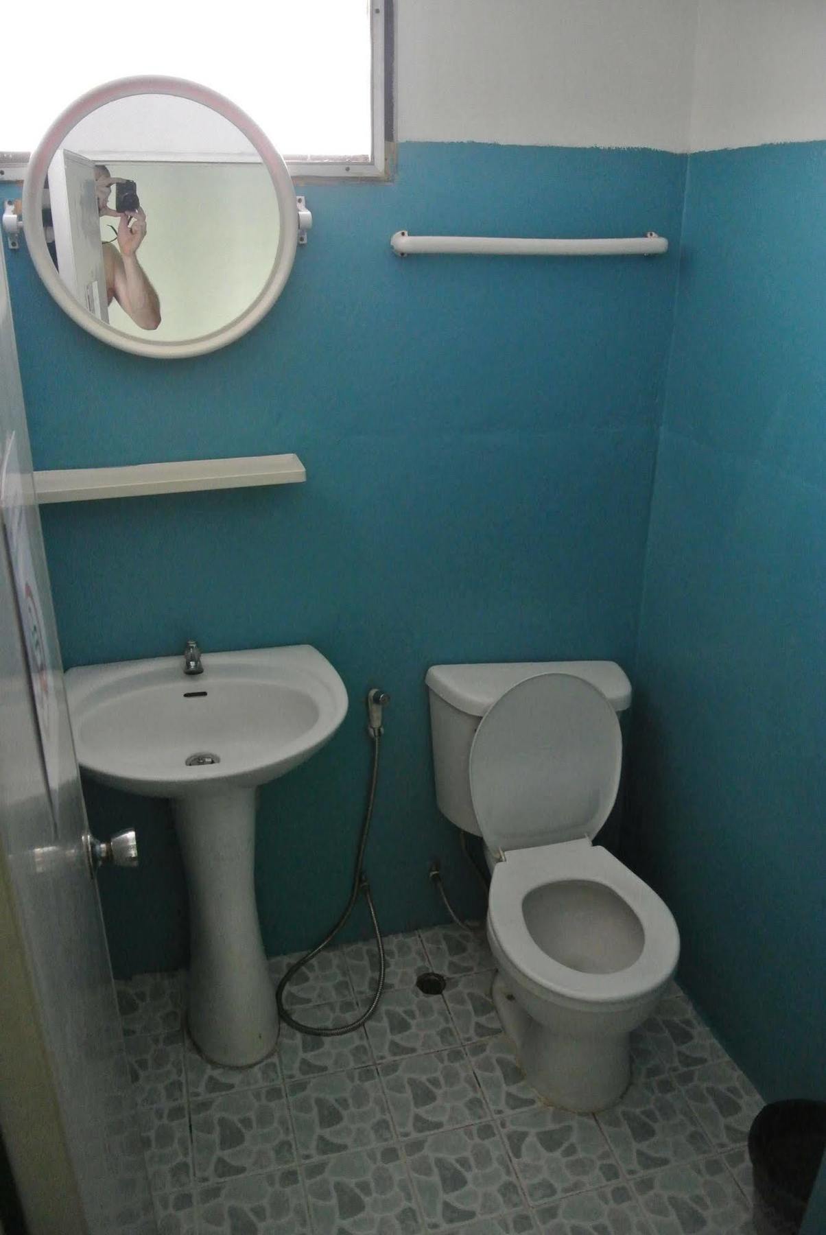 Cumpun Guest House Chiang Mai Buitenkant foto