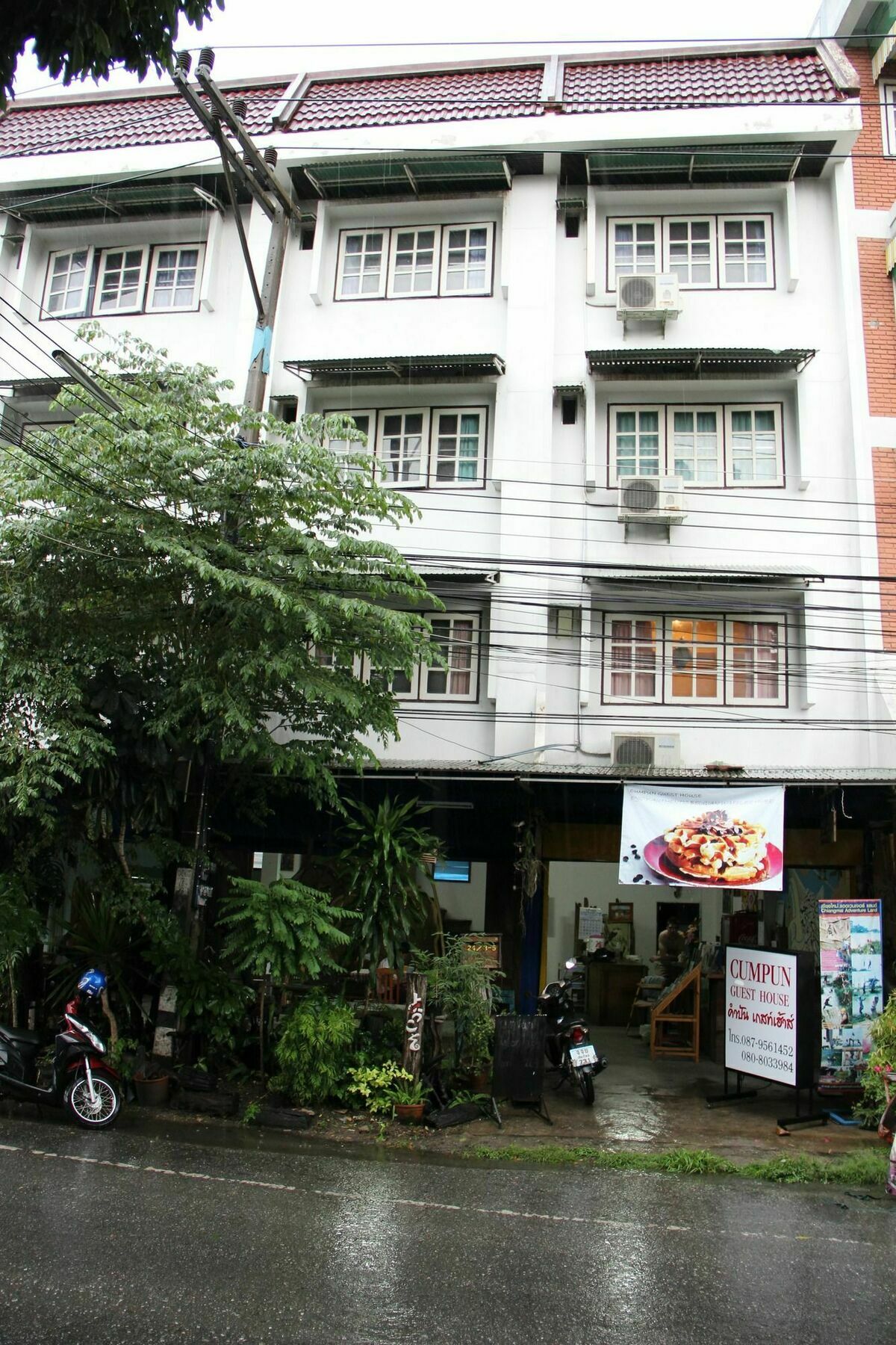 Cumpun Guest House Chiang Mai Buitenkant foto